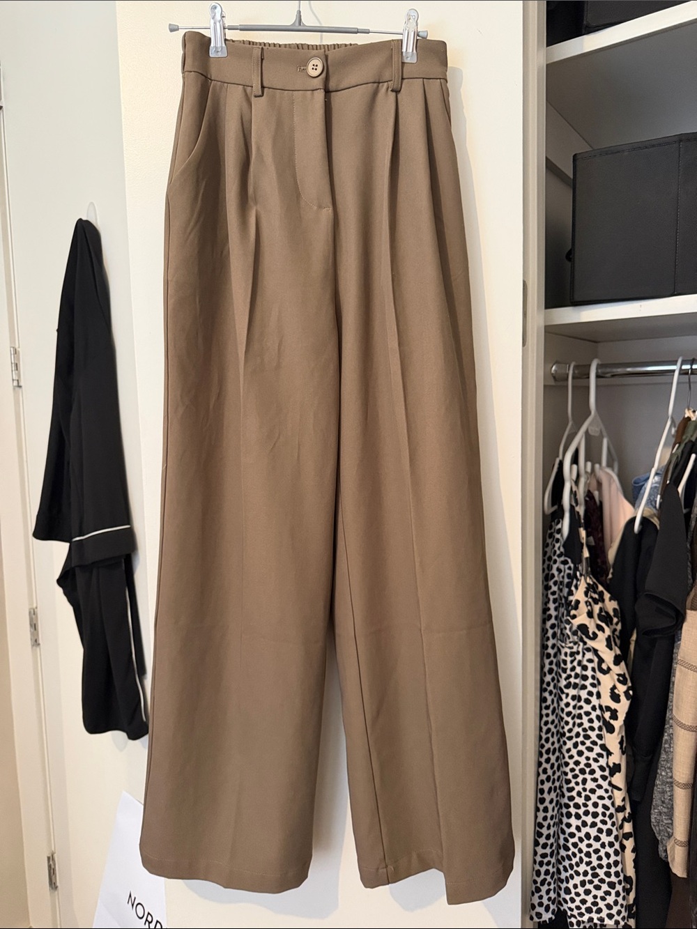 Wide Leg High-Rise Trousers in Taupe